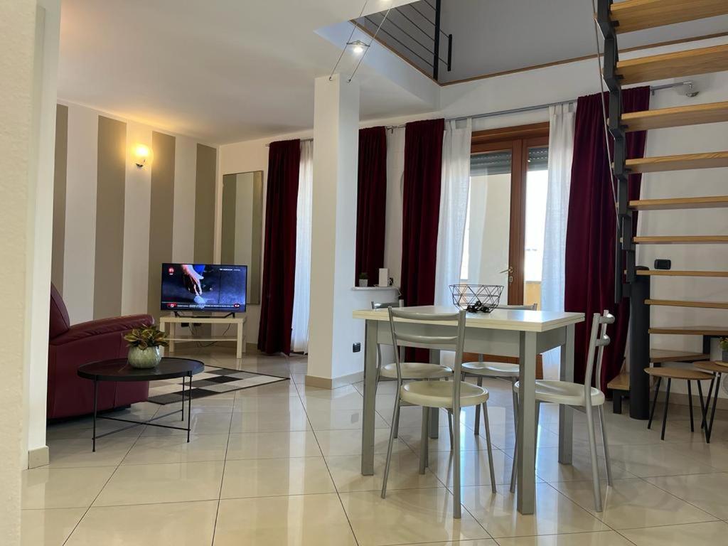 Apartament Rive Dora Ivrea Zewnętrze zdjęcie